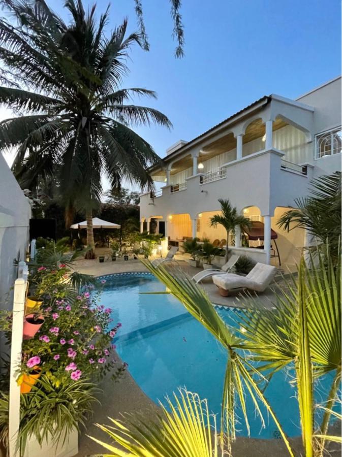 Villa Ngore Saly Extérieur photo